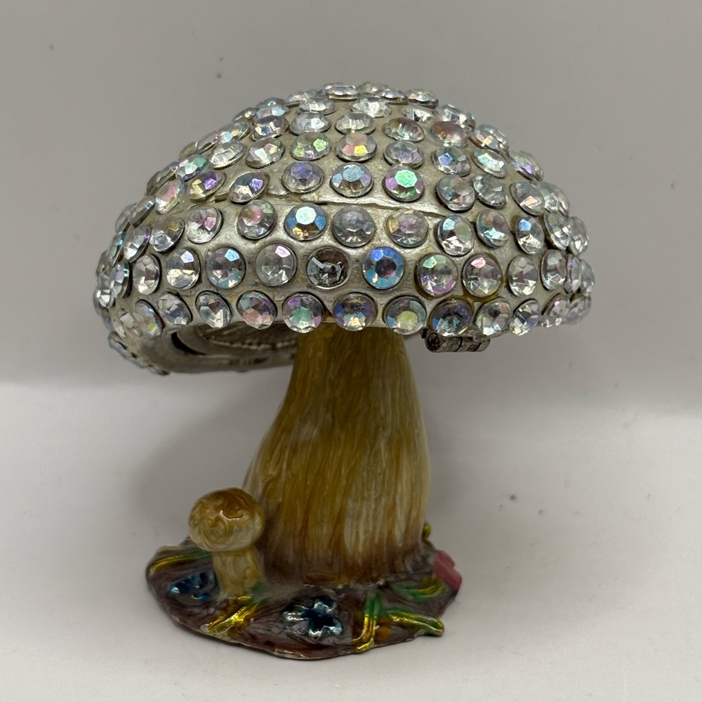 Rhinestone Mushroom Trinket Box Work of Art Hinged Cottagecore 2.5” Whimsical